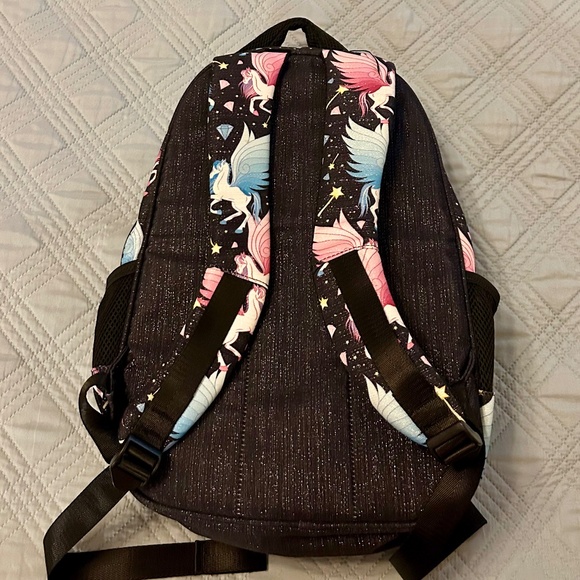 WIND TOOK Girls Backpack and Matching Insulated Lunchbox - Picture 3 of 12